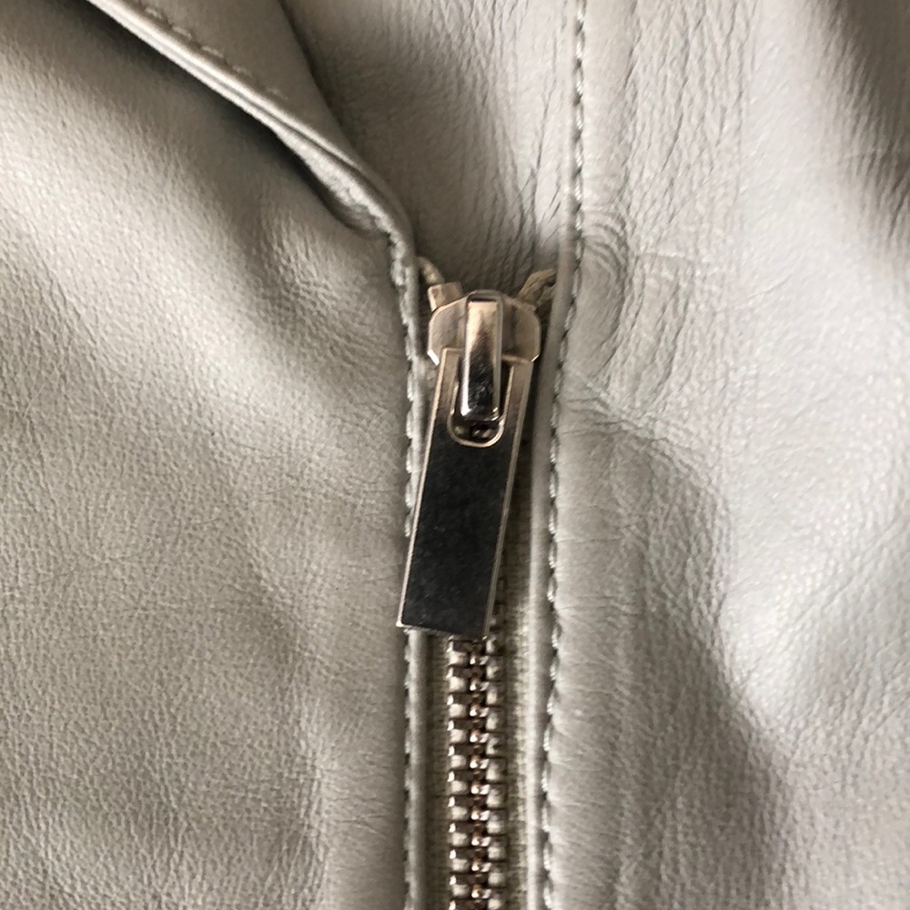 Classiques Entier Lamb skin leather jacket.